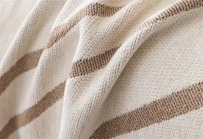 8 Chenille Line Pattern Throw Blanket with Tassel │ Simple Nordic Jacquard Reversible Double Sided Sofa Cover - Besontique Home
