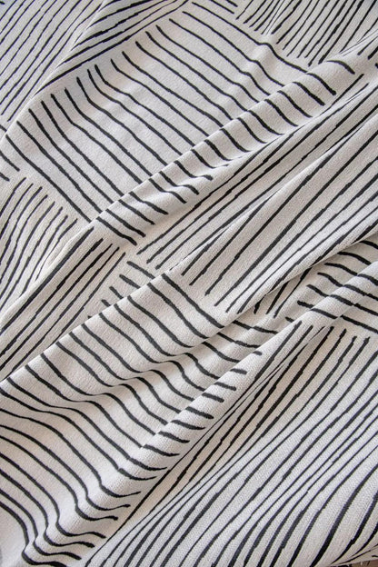 Chenille Striped Pattern Throw Blanket with Tassel 2 │ Nordic Jacquard Reversible Anti-cat Scratch Protection Sofa Cover - Besontique Home