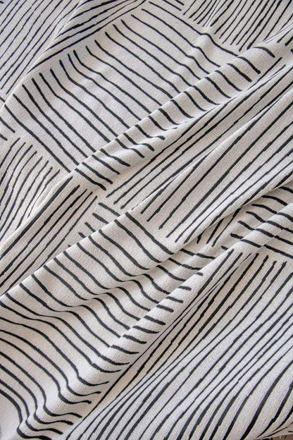 Chenille Striped Pattern Throw Blanket with Tassel 2 │ Nordic Jacquard Reversible Anti-cat Scratch Protection Sofa Cover - Besontique Home