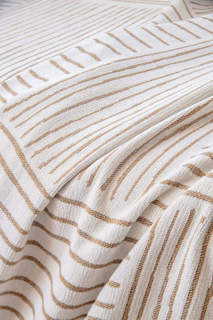 Chenille Striped Pattern Throw Blanket with Tassel 2 │ Nordic Jacquard Reversible Anti-cat Scratch Protection Sofa Cover - Besontique Home