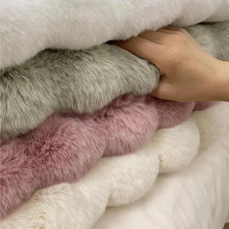 Faux Fur Fluffy Plush Round Rug │ Soft Bubble Velvet Wool-like Anti-slip Floor Carpet - Besontique Home
