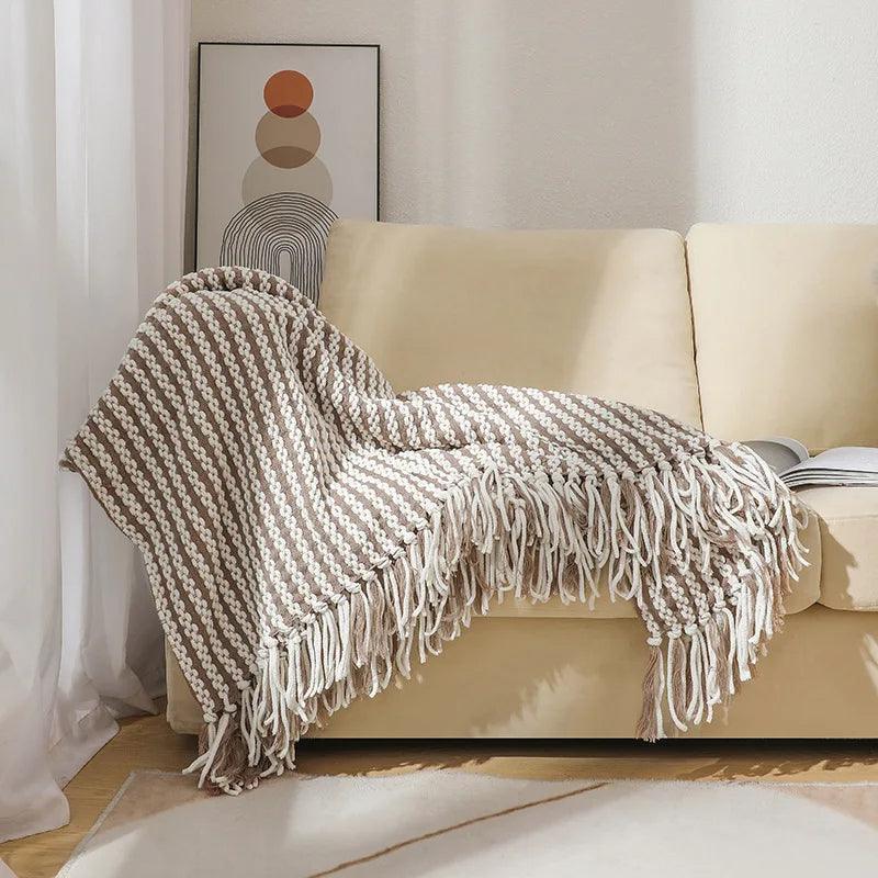 Fluffy Chenille Throw Blanket with Tassels │ Fringe Knitted Blankets for couch decor - Besontique