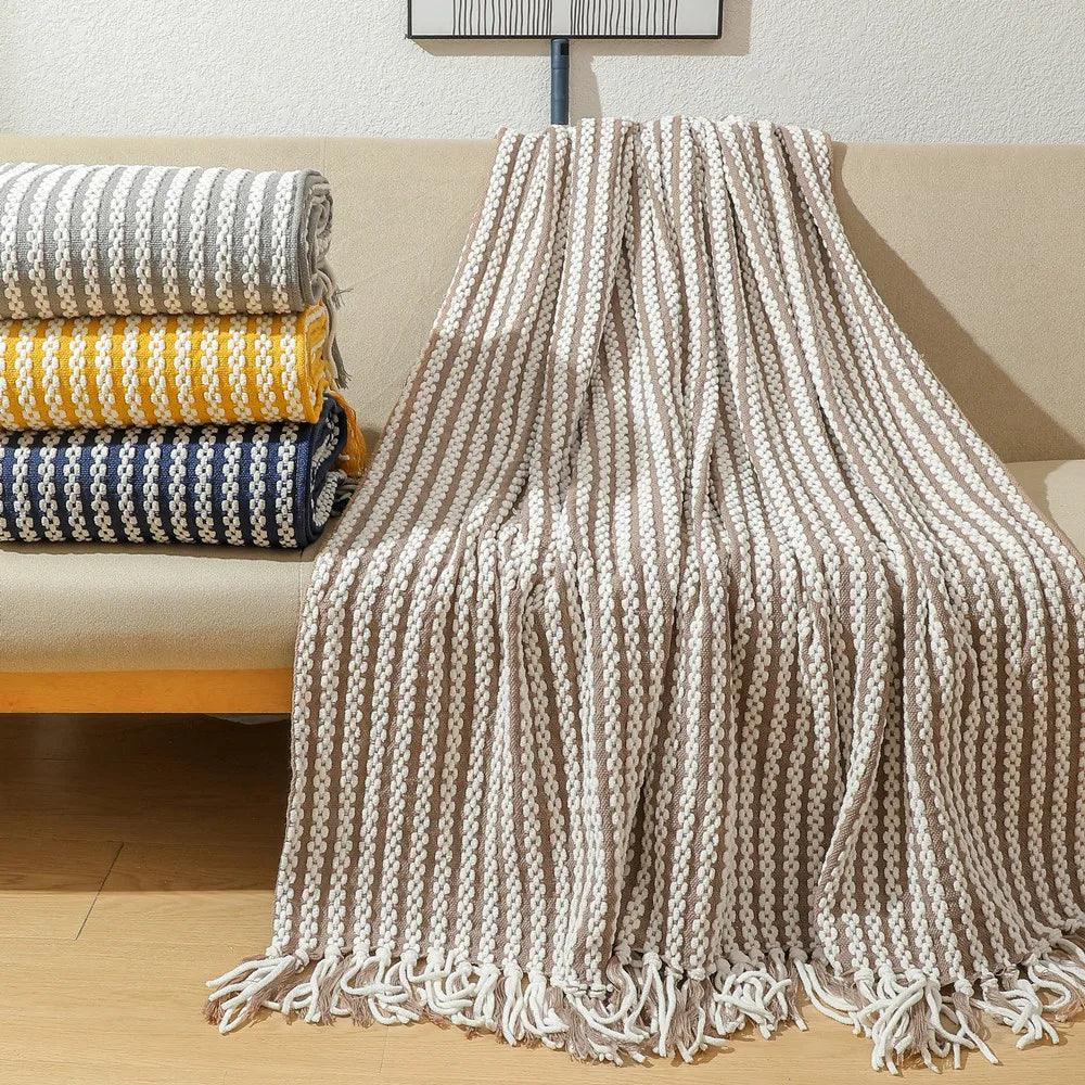 Fluffy Chenille Throw Blanket with Tassels │ Fringe Knitted Blankets for couch decor - Besontique