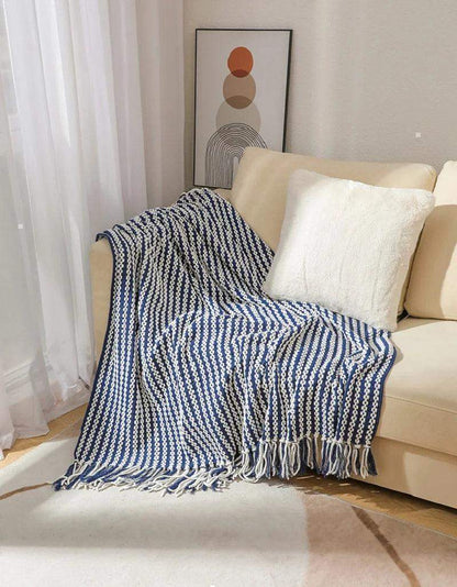 Fluffy Chenille Throw Blanket with Tassels │ Fringe Knitted Blankets for couch decor - Besontique Home