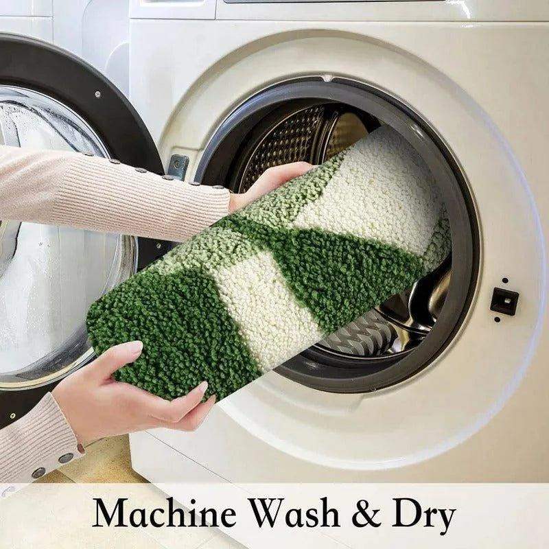Green Leaves Microfiber Bathroom Rug │ Modern Nordic Soft Bath Floor Mat - Besontique Home