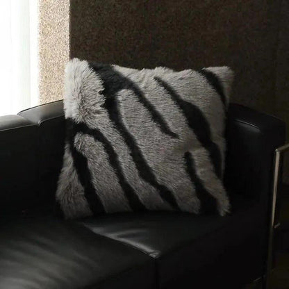 High-end Imitation Fox Fur Throw Pillow │ Nordic Warm Comfortable Cushions with pilling - Besontique Home