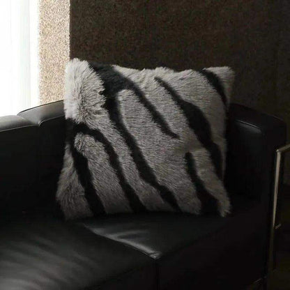 High-end Imitation Fox Fur Throw Pillow │ Nordic Warm Comfortable Cushions with pilling - Besontique Home