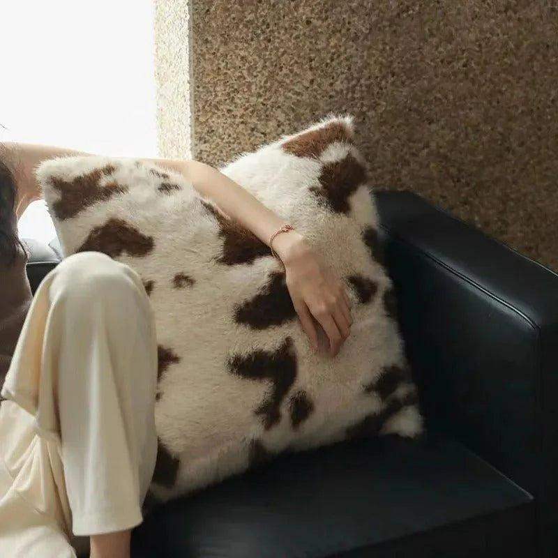 High-end Imitation Fox Fur Throw Pillow │ Nordic Warm Comfortable Cushions with pilling - Besontique Home