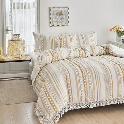 High-end Striped Cut Furball Bedding Set │ Modern Boho Quilt with Tassels Bed Duvet cover Pillow case - Besontique