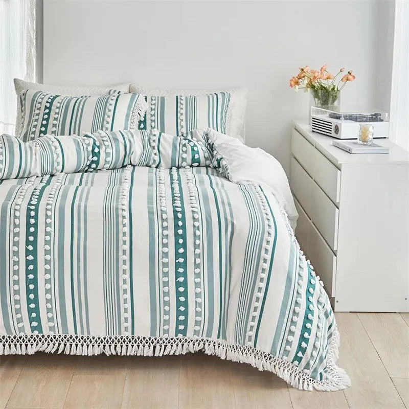 High-end Striped Cut Furball Bedding Set │ Modern Boho Quilt with Tassels Bed Duvet cover Pillow case - Besontique