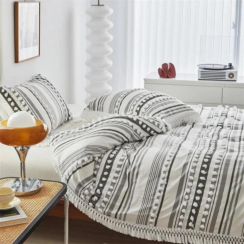 High-end Striped Cut Furball Bedding Set │ Modern Boho Quilt with Tassels Bed Duvet cover Pillow case - Besontique Home