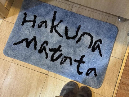 Minimal Hakuna Matata Letter Tufting Floor Mat │ Modern Soft Decorative Anti Slip Aesthetic Rug - Besontique Home