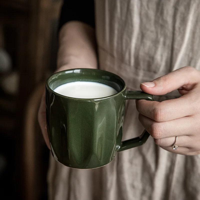 Minimal Retro Mug Cup with Anti-scald Handle │ Modern Simple Design Ceramic Kitchenware - Besontique