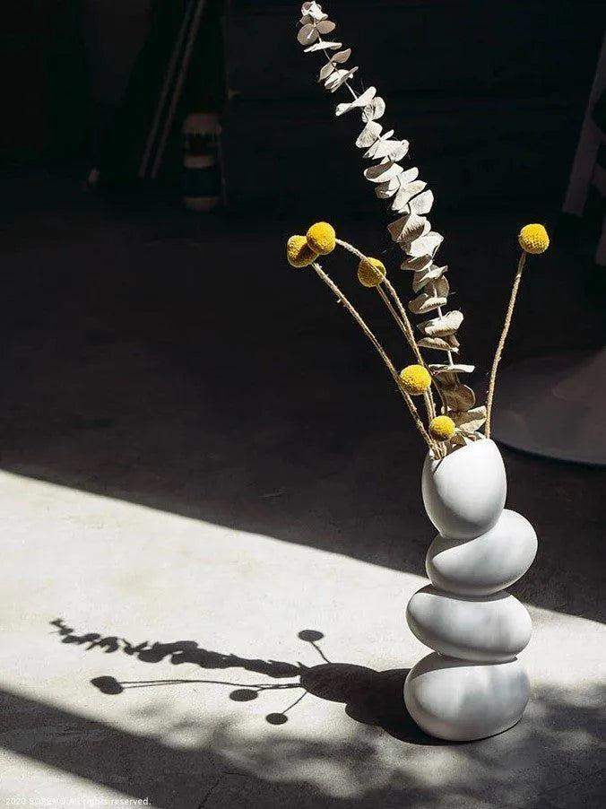 Modern Art Sculpture Egg Shape Vase │ Minimal White Decorative Pot - Besontique Home
