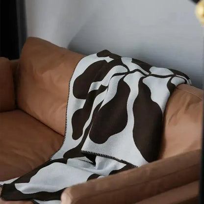 Modern Bohemian Abstract Throw Blanket │ Nordic Stylish Bedspread - Besontique Home