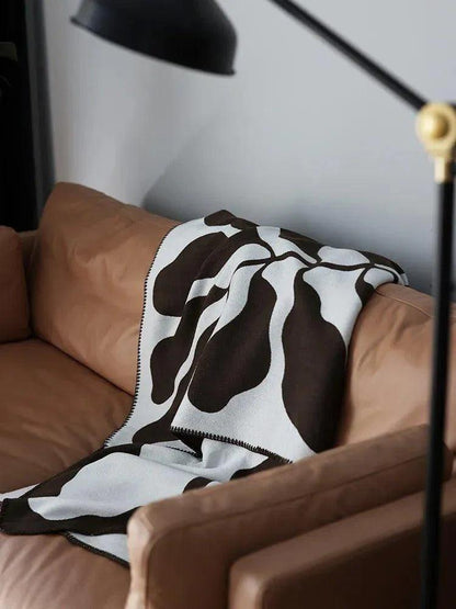 Modern Bohemian Abstract Throw Blanket │ Nordic Stylish Bedspread - Besontique Home