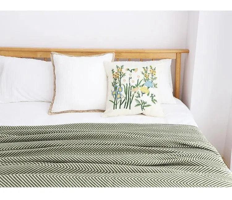 Modern Retro Geometric Knitted Blanket with Tassel │ Nordic Style Plaid Bedspread - Besontique Home