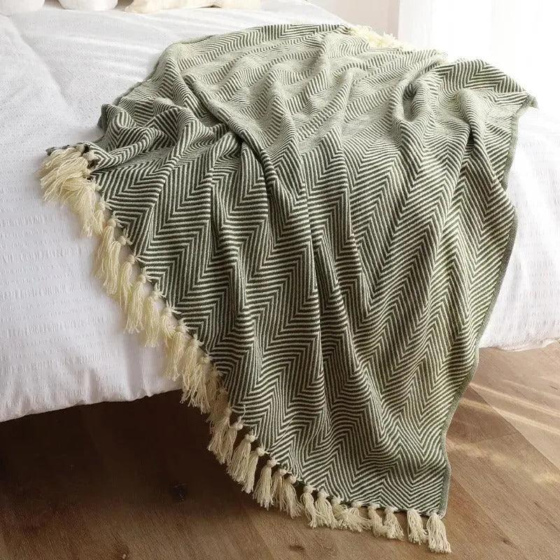 Modern Retro Geometric Knitted Blanket with Tassel │ Nordic Style Plaid Bedspread - Besontique Home