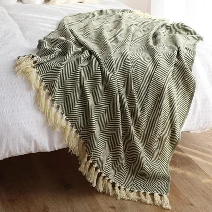 Modern Retro Geometric Knitted Blanket with Tassel │ Nordic Style Plaid Bedspread - Besontique Home
