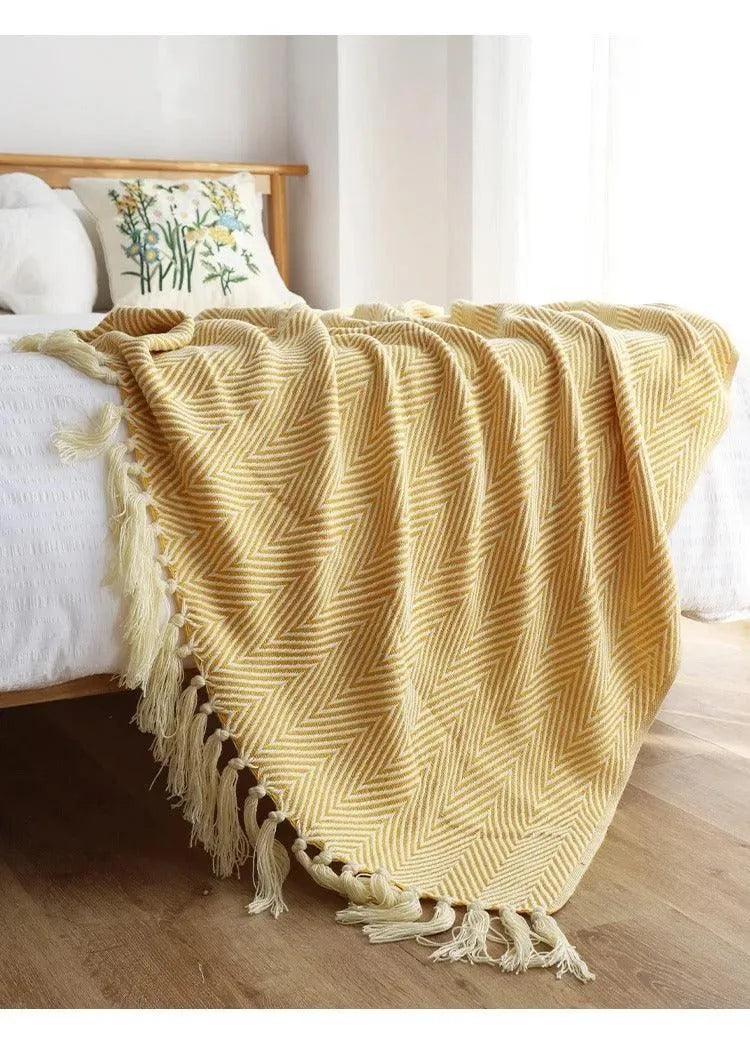Modern Retro Geometric Knitted Blanket with Tassel │ Nordic Style Plaid Bedspread - Besontique Home