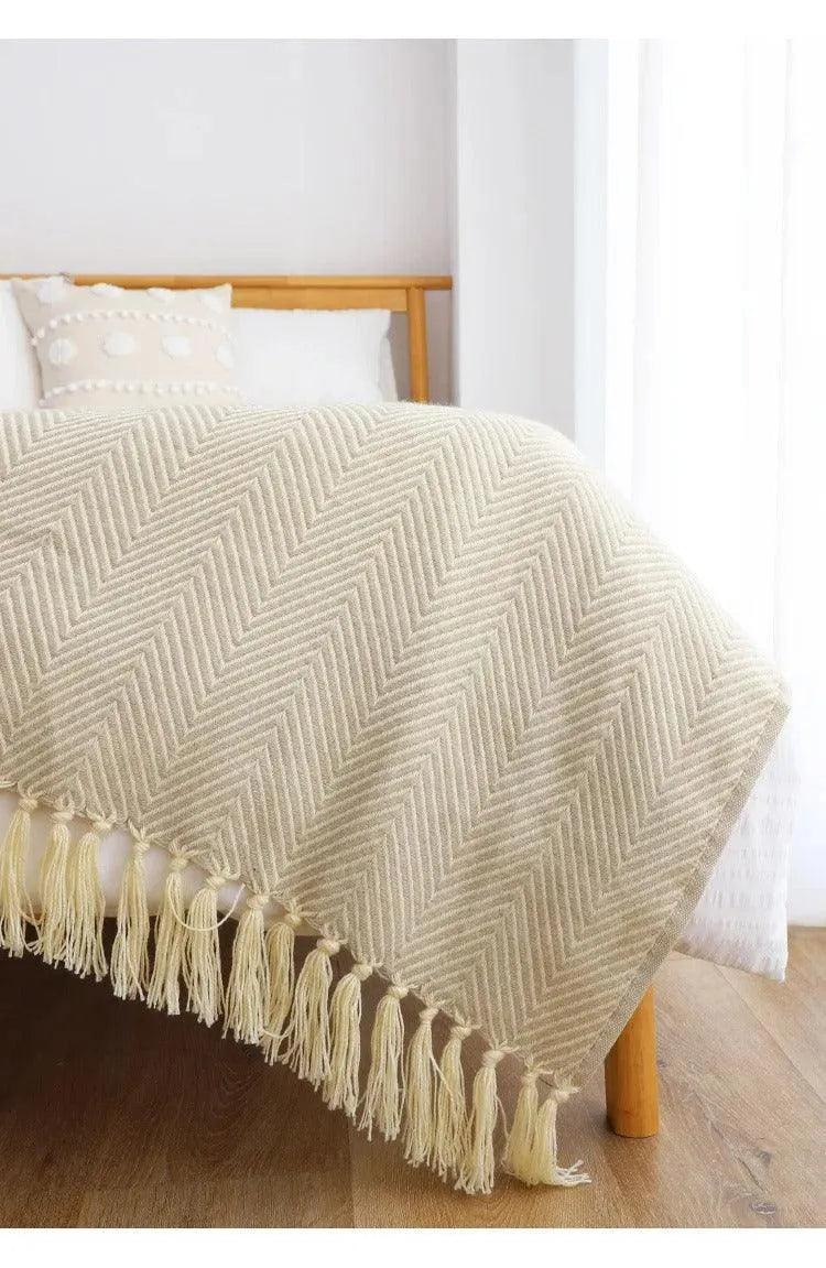 Modern Retro Geometric Knitted Blanket with Tassel │ Nordic Style Plaid Bedspread - Besontique Home