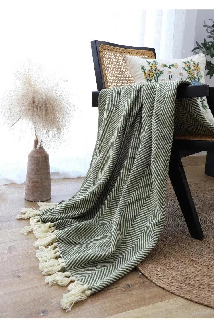 Modern Retro Geometric Knitted Blanket with Tassel │ Nordic Style Plaid Bedspread - Besontique Home