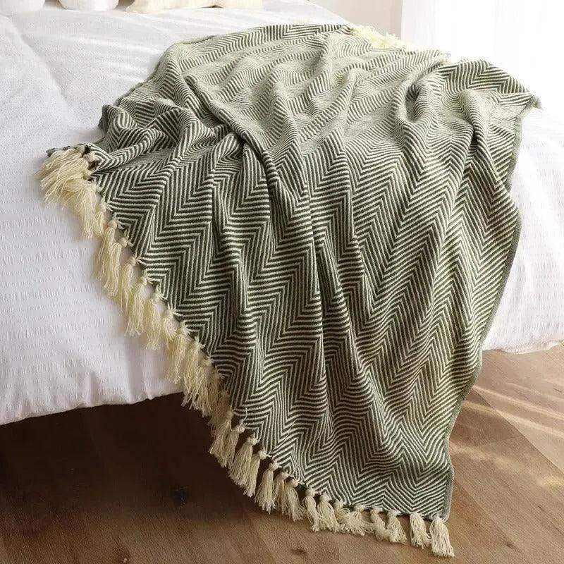 Modern Retro Geometric Knitted Blanket with Tassel │ Nordic Style Plaid Bedspread - Besontique Home