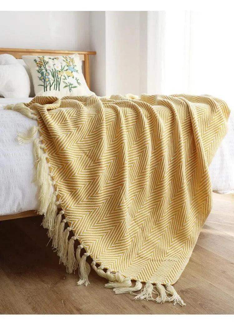 Modern Retro Geometric Knitted Blanket with Tassel │ Nordic Style Plaid Bedspread - Besontique Home