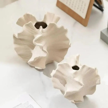 Nordic Minimalist Art Coral Shape Vase │ Ceramic Flower Pampas Grass Pot - Besontique Home