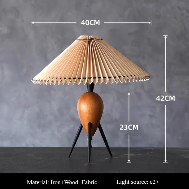 Nordic Retro Pleated Table Light │ Modern Medieval Solid Wood Bedside Lamp - Besontique