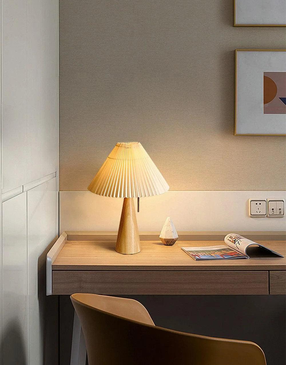 Nordic Solid Retro Pleated Table Lamp Light │ Wood Vintage Design Lighting For Home Decoration - Besontique Home