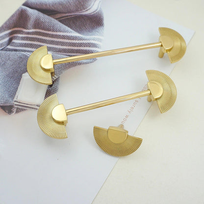 Solid Brass Fan Shaped Furniture Door Knob │ Polished Gold Kitchen Cabinet Handles - Besontique Home