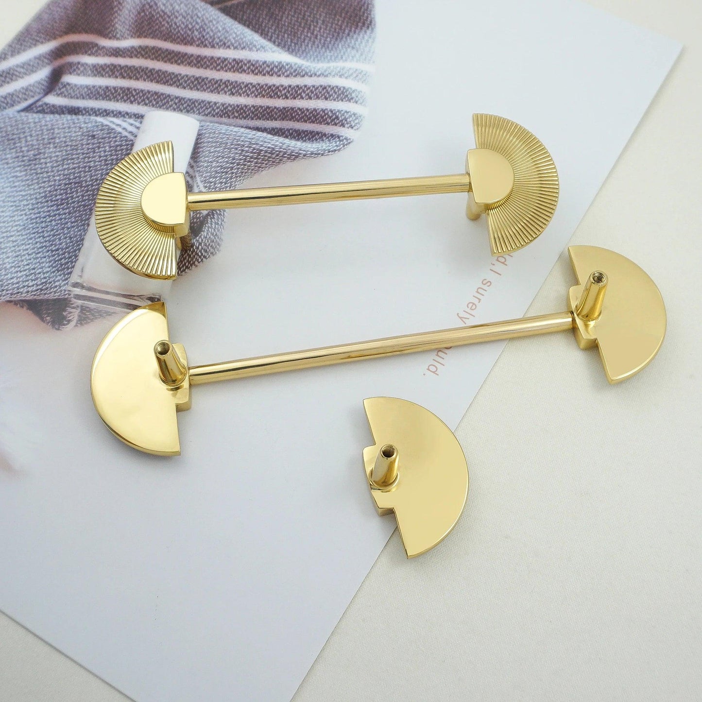 Solid Brass Fan Shaped Furniture Door Knob │ Polished Gold Kitchen Cabinet Handles - Besontique Home