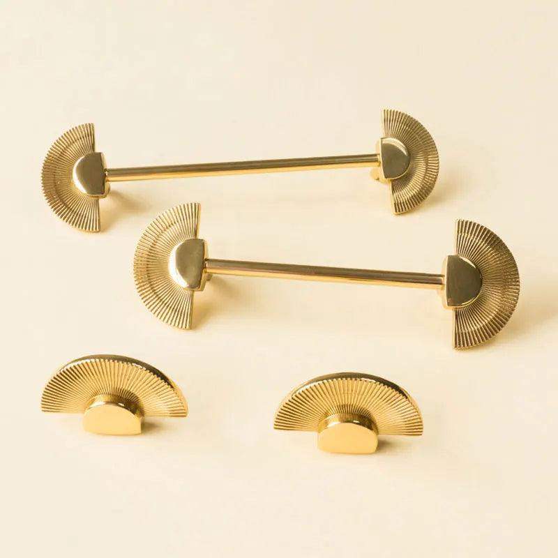 Solid Brass Fan Shaped Furniture Door Knob │ Polished Gold Kitchen Cabinet Handles - Besontique Home