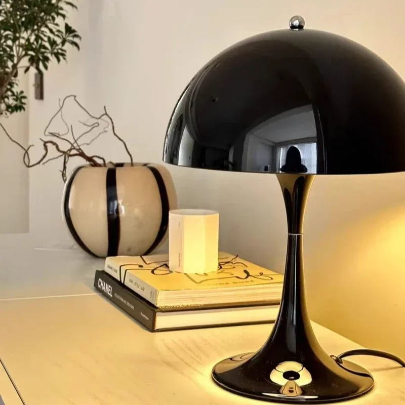 Vintage Design Mushroom Shaped Table Lamp Light (White / Black / Gold / Silver) - Besontique