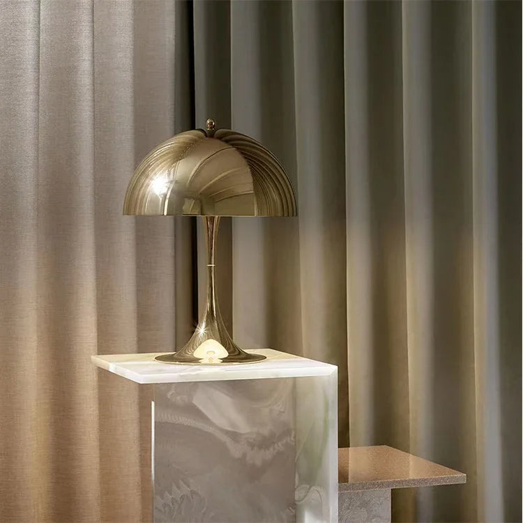 Vintage Design Mushroom Shaped Table Lamp Light (White / Black / Gold / Silver) - Besontique