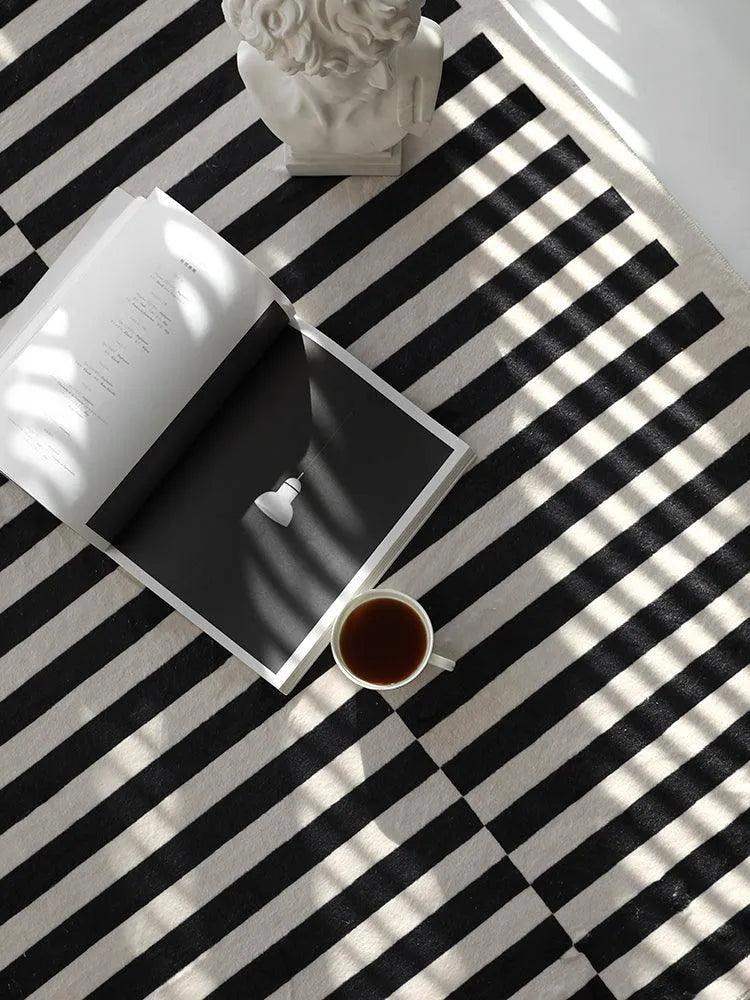 Modern Vintage American Style Large Carpet │ Black Pattern Geometric Rug - Besontique Home
