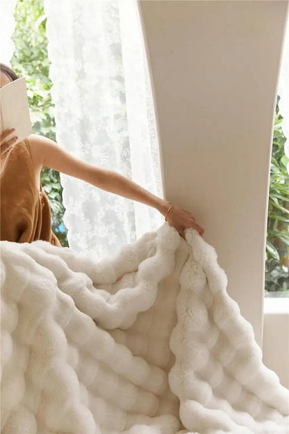 Neutral Luxury Fur Fluffy Blanket │ Super Comfortable Blankets for Bed │ High-end Warm Winter Blanket for Sofa Couch Decor - Besontique Home