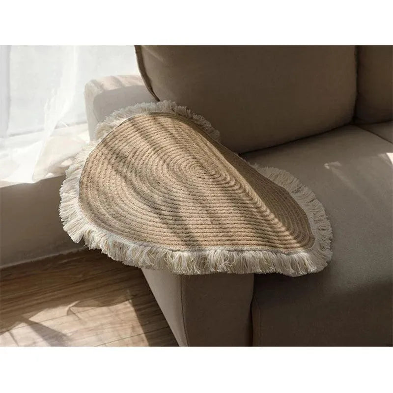 Round Woven Carpet Handmade Jute Rattan Carpet With Tassel │ For Modern Vintage Room Decor - Besontique