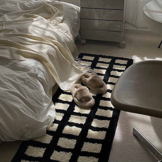 Tufting Black White Grids Bedside Rug │ Geometric Soft Long Carpet │ For Aesthetic Bedroom Home Decor - Besontique