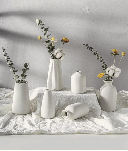 White Simple Ceramic Dried Flower Vase │ Home Decor Room Decorative Item - Besontique Home