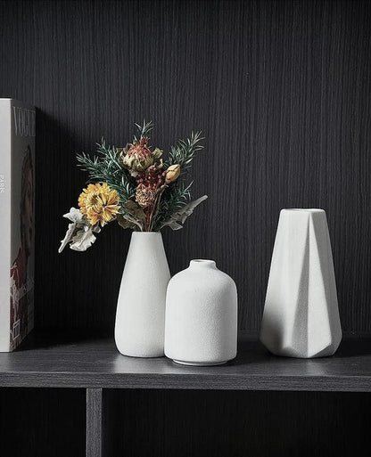 White Simple Ceramic Dried Flower Vase │ Home Decor Room Decorative Item - Besontique Home